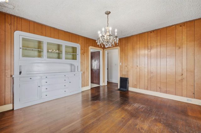 2939 57Th Ave, Oakland, CA 94605