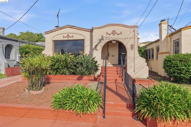 2939 57Th Ave, Oakland, CA 94605