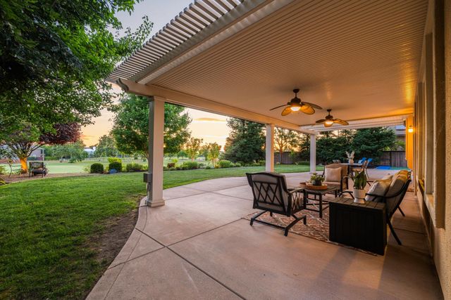 8172 Anastasia Way, El Dorado Hills, CA 95762