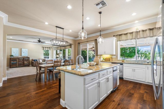 8172 Anastasia Way, El Dorado Hills, CA 95762