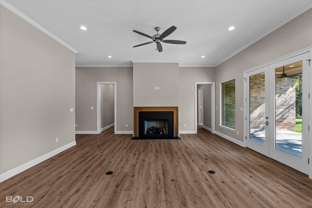 9865 Norris Ferry, Shreveport, LA 71106