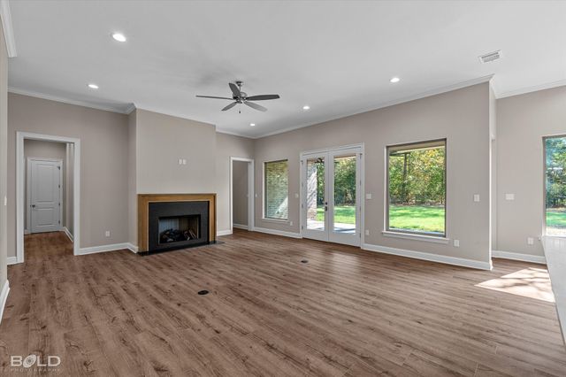 9865 Norris Ferry, Shreveport, LA 71106