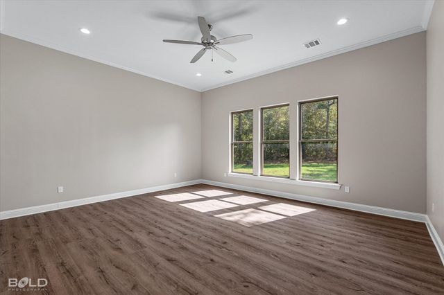 9865 Norris Ferry, Shreveport, LA 71106