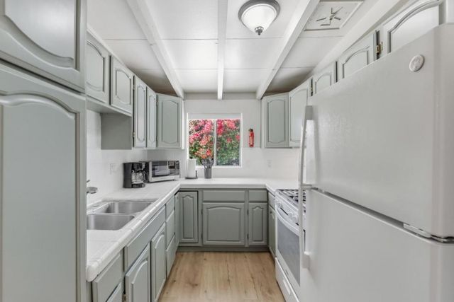 367 Fay Way, Mountain View, CA 94043