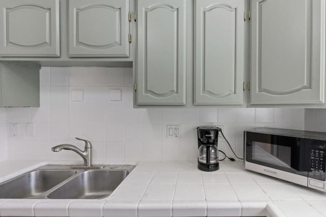 367 Fay Way, Mountain View, CA 94043