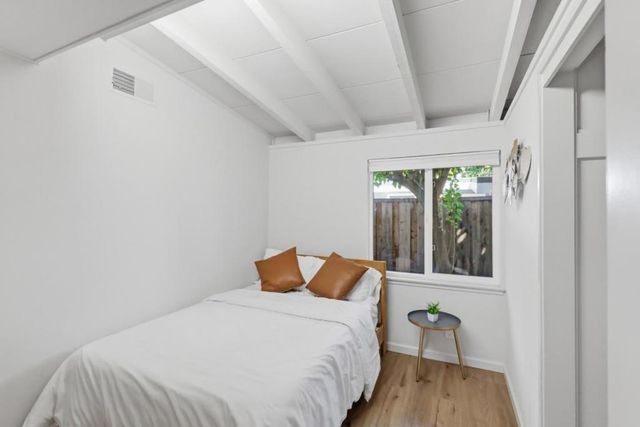 367 Fay Way, Mountain View, CA 94043