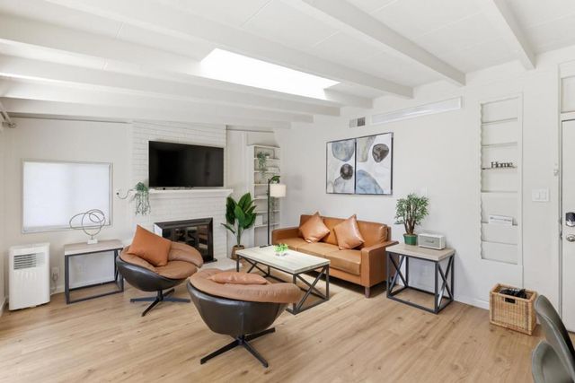 367 Fay Way, Mountain View, CA 94043