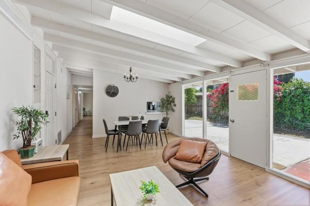 367 Fay Way, Mountain View, CA 94043