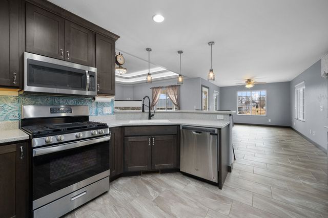 125 W Pinehurst Drive 0, Eldridge, IA 52748