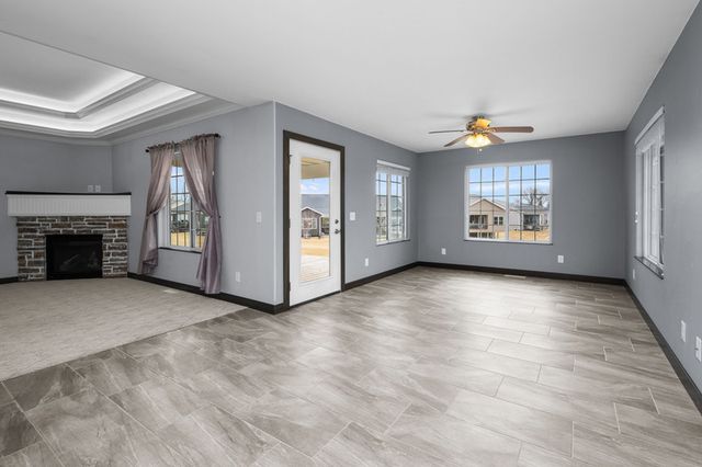 125 W Pinehurst Drive 0, Eldridge, IA 52748