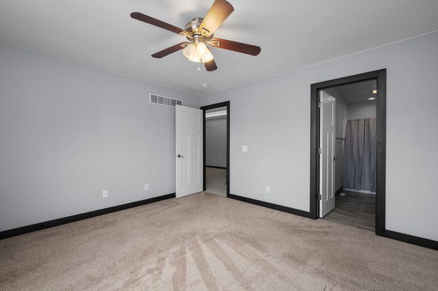 125 W Pinehurst Drive 0, Eldridge, IA 52748