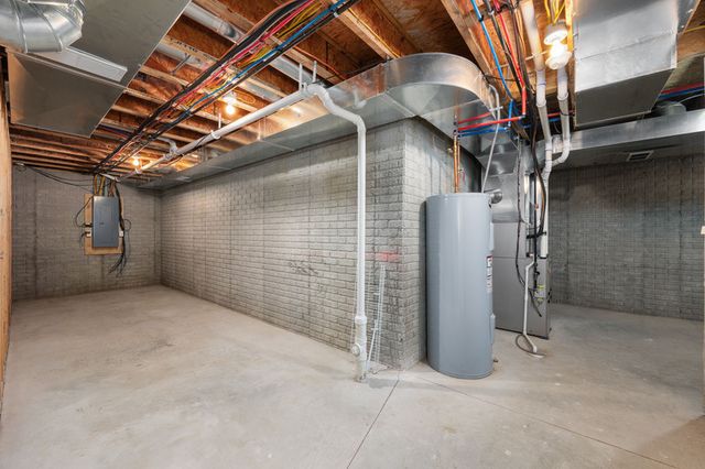125 W Pinehurst Drive 0, Eldridge, IA 52748