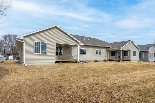 125 W Pinehurst Drive 0, Eldridge, IA 52748