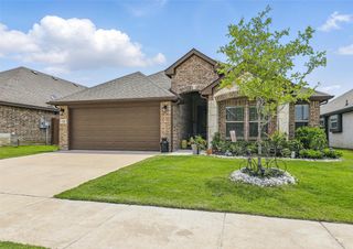 725 Sandy Chip Trail, Fort Worth, TX 76108