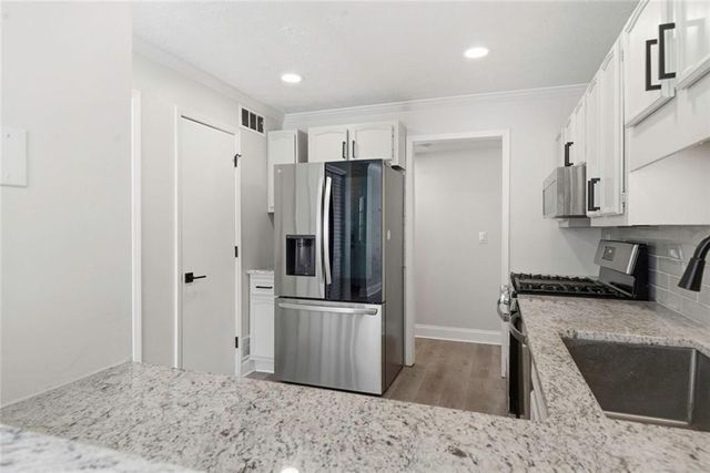 402 SE Countryside Place SE 402, Smyrna, GA 30080