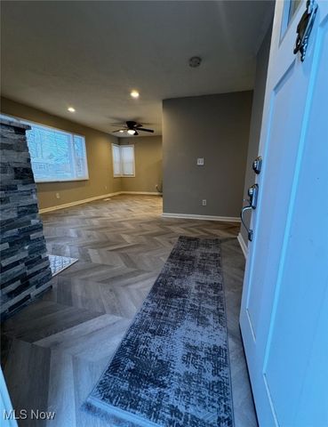 4206 Orchard Park Drive, Parma, OH 44134