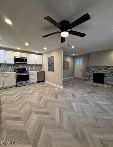 4206 Orchard Park Drive, Parma, OH 44134