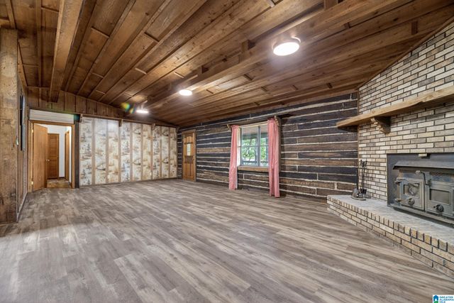 325 GRIZZLE LANE, Talladega, AL 35160