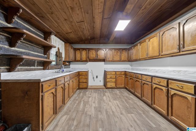 325 GRIZZLE LANE, Talladega, AL 35160