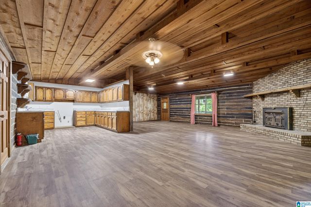 325 GRIZZLE LANE, Talladega, AL 35160