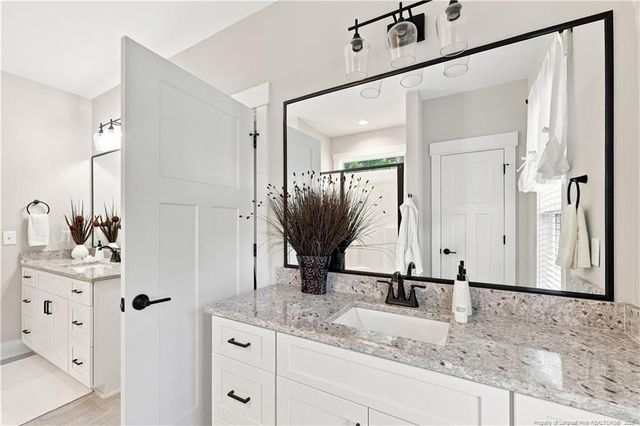 105 Stallion Drive, West End, NC 27376