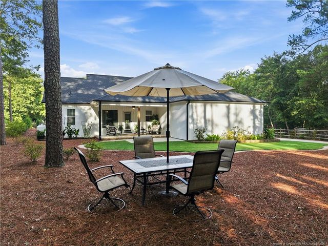 105 Stallion Drive, West End, NC 27376
