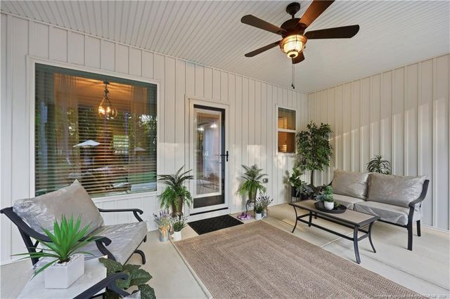105 Stallion Drive, West End, NC 27376