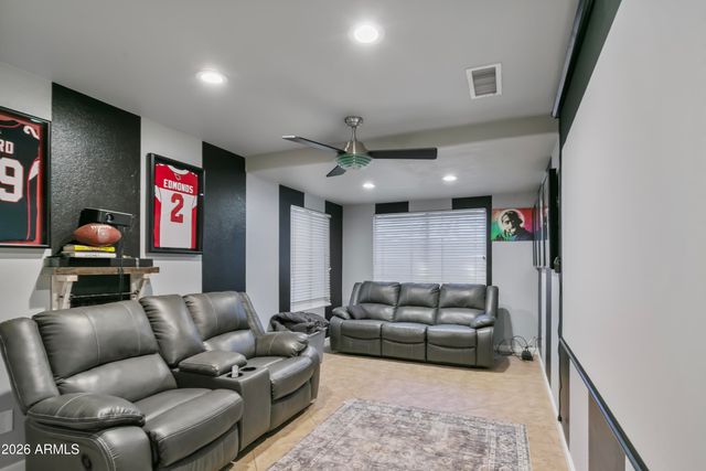 6852 W IVANHOE Street, Chandler, AZ 85226