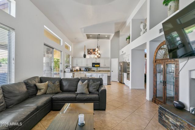 6852 W IVANHOE Street, Chandler, AZ 85226