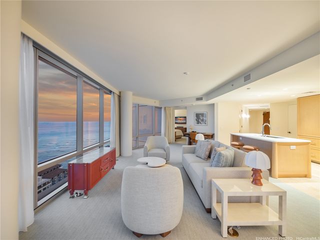 223 Saratoga Road 3302, Honolulu, HI 96815