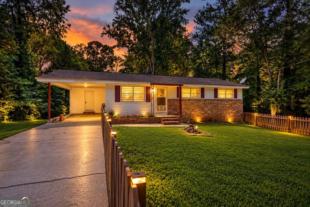 3075 Sunset Road SE, Conyers, GA 30094 — exterior