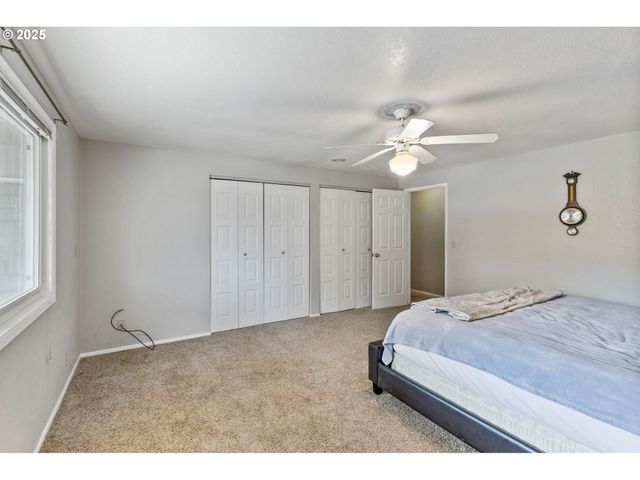1290 EVERGREEN Ln, Sweet Home, OR 97386