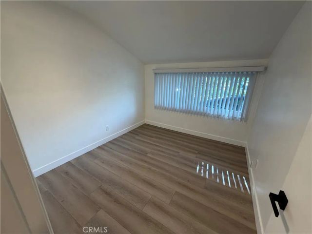 8414 Owensmouth, Canoga Park, CA 91304