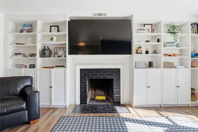 415 E Green Street, Claremont, CA 91711