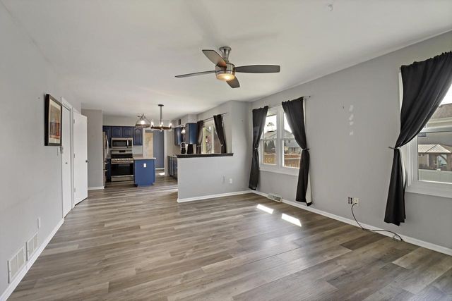 10931 67th PLACE, Kenosha, WI 53142