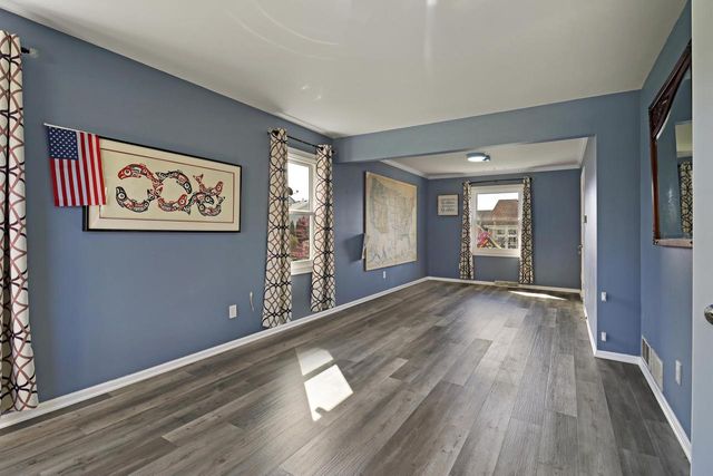 10931 67th PLACE, Kenosha, WI 53142