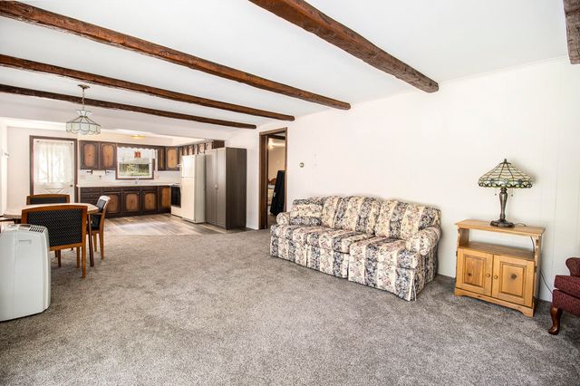 4488 S Oak, Fremont, MI 49412