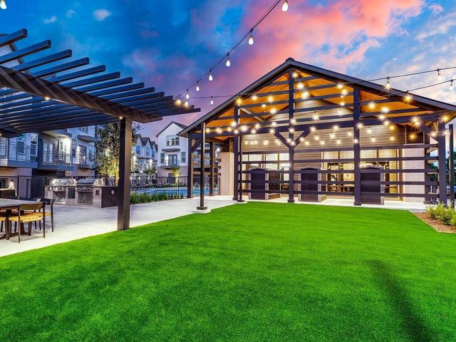 1000 Fort Worth Ave 1113, Dallas, TX 75208