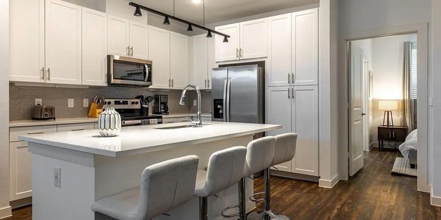 1000 Fort Worth Ave 1113, Dallas, TX 75208
