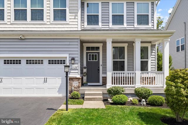 12528 SOUTHINGTON DR, Woodbridge, VA 22192