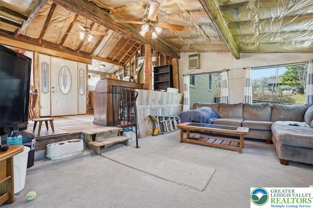 4532 Long Run Road, Franklin Twp, PA 18235