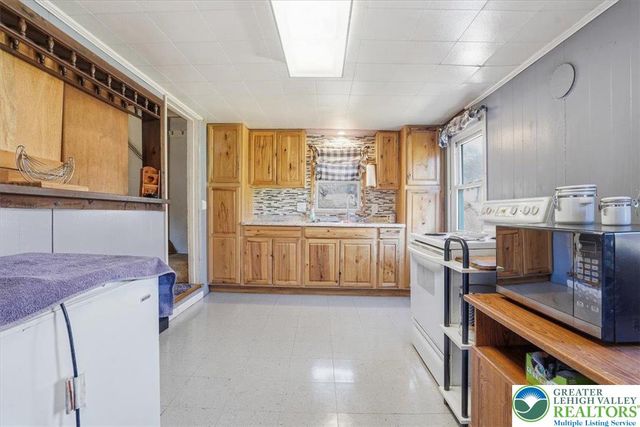 4532 Long Run Road, Franklin Twp, PA 18235