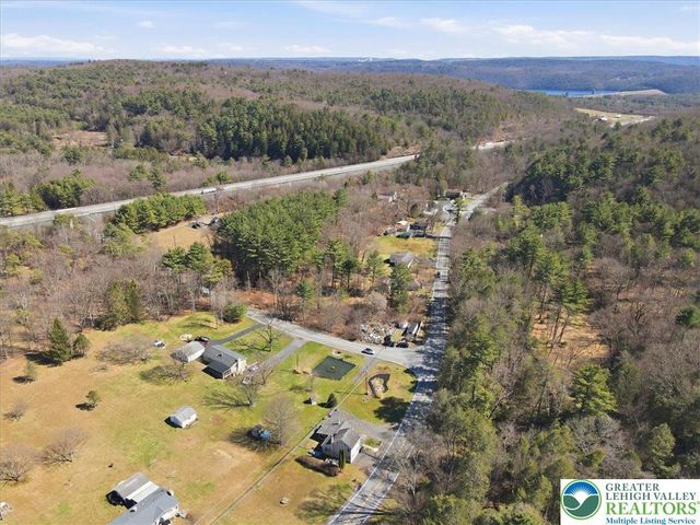 4532 Long Run Road, Franklin Twp, PA 18235