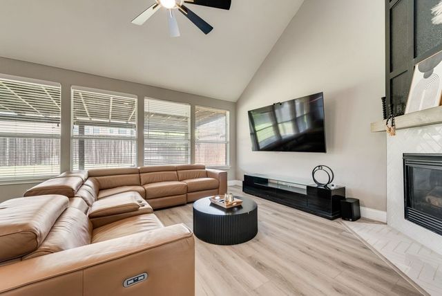 7909 Saint Fillans Lane, Rowlett, TX 75089