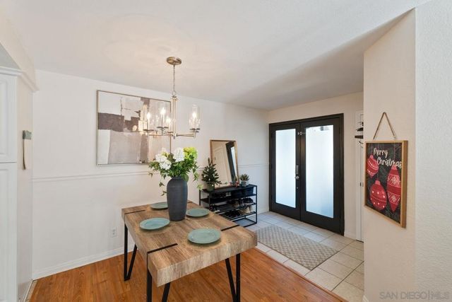 1564 Tanglewood Ln 19, Escondido, CA 92029