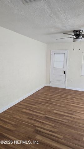 1651 W 17TH Street, Jacksonville, FL 32209