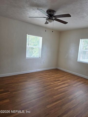 1651 W 17TH Street, Jacksonville, FL 32209