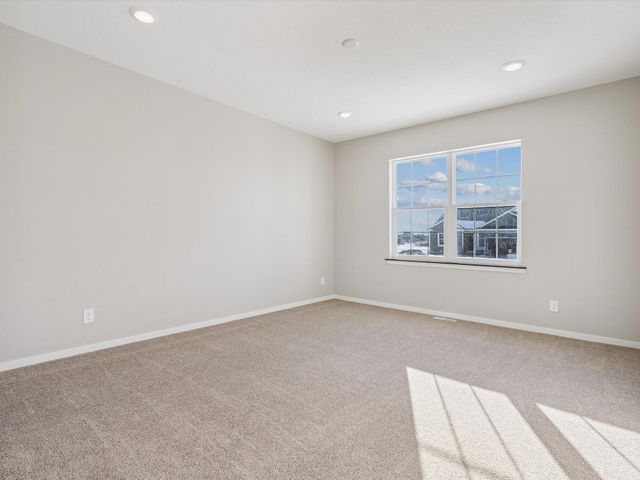 2819 Autumn Woods Drive, Cedar Falls, IA 50613