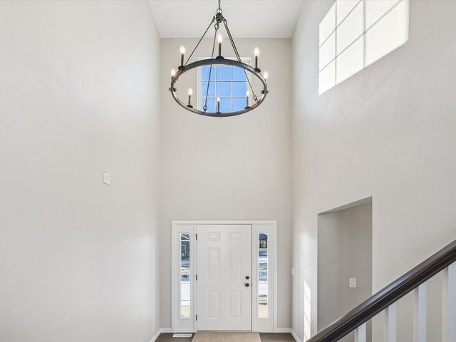 2819 Autumn Woods Drive, Cedar Falls, IA 50613