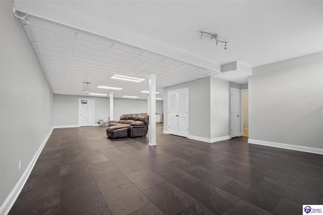 5940 New Glendale Road, Elizabethtown, KY 42701
